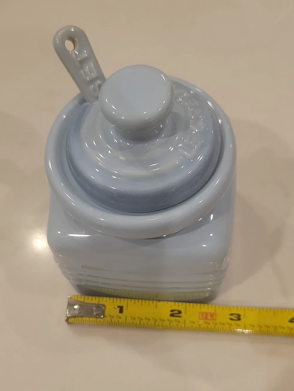 New Le Creuset Powder Blue Spice Jar With Mini Cafe Spoon